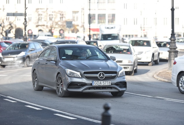 Mercedes-AMG CLA 45 Shooting Brake X117 2017