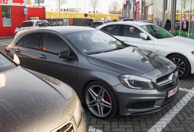 Mercedes-Benz A 45 AMG