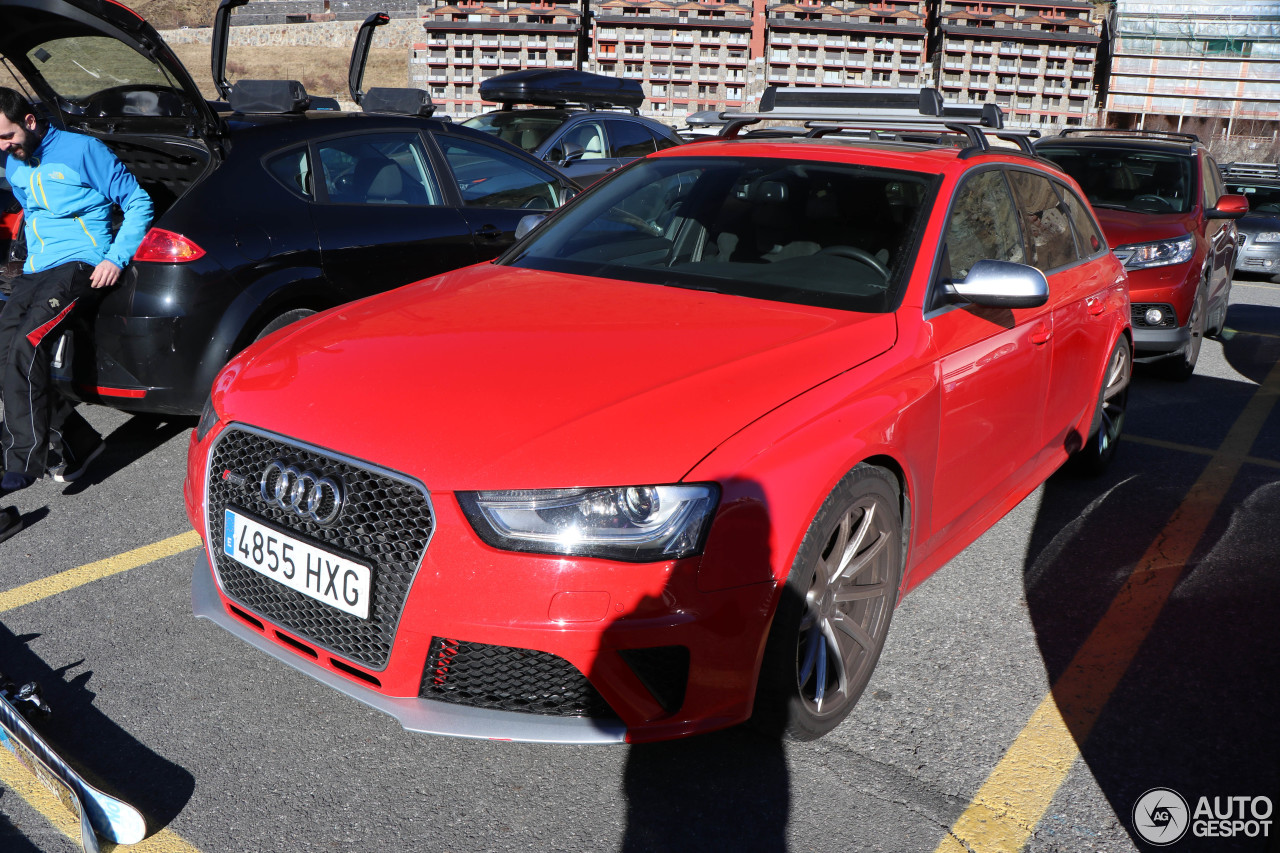 Audi RS4 Avant B8