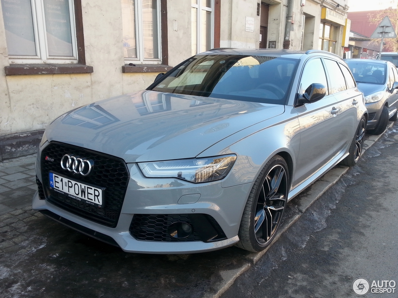 Audi RS6 Avant C7 2015