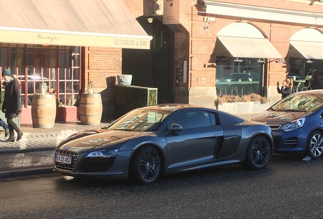 Audi R8 V10