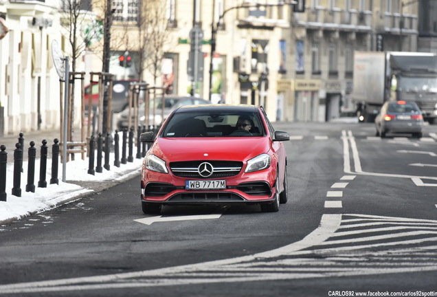 Mercedes-AMG A 45 W176 2015