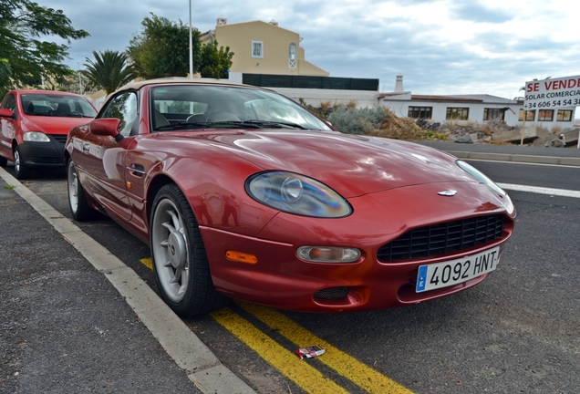 Aston Martin DB7 Volante