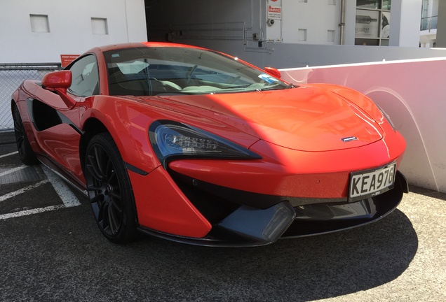 McLaren 570S