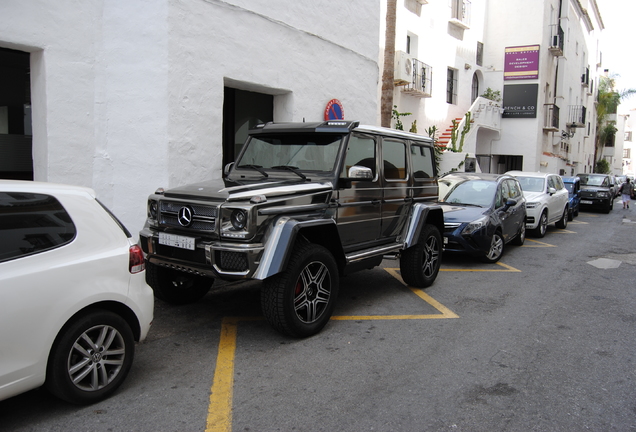 Mercedes-Benz G 500 4X4²