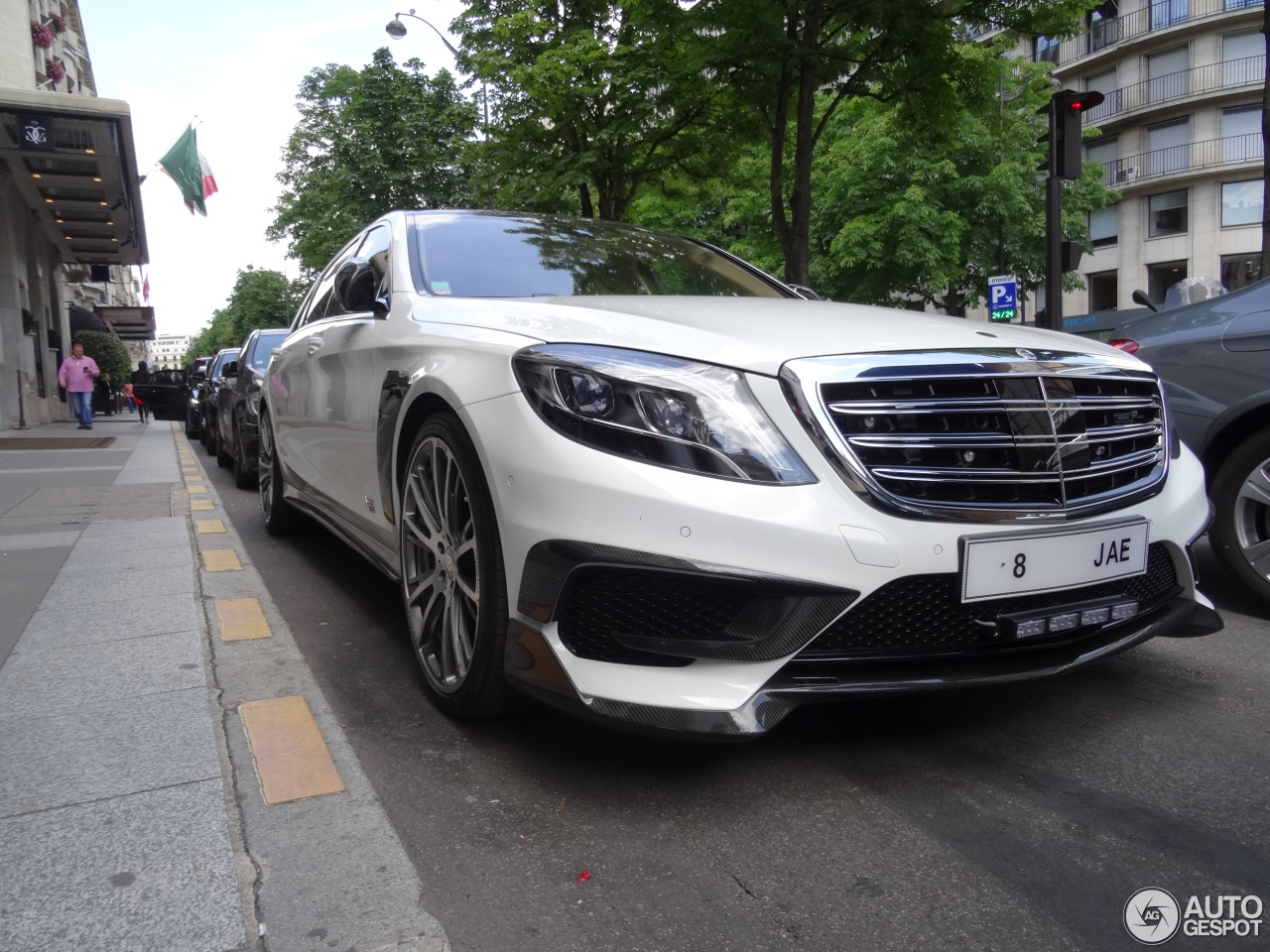 Mercedes-Benz Brabus 900 Rocket