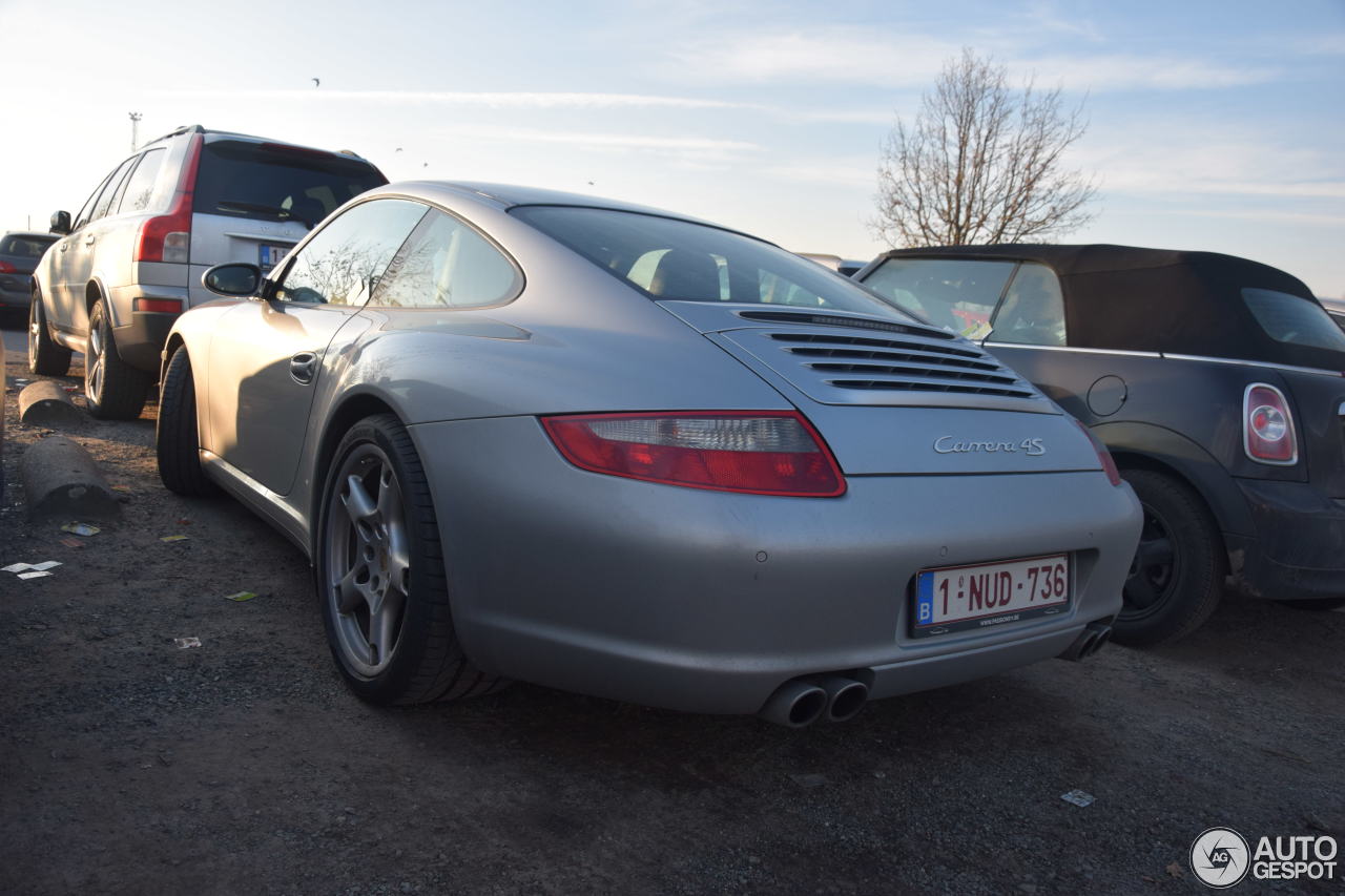 Porsche 997 Carrera 4S MkI