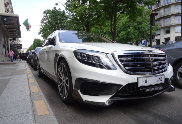 Mercedes-Benz Brabus 900 Rocket