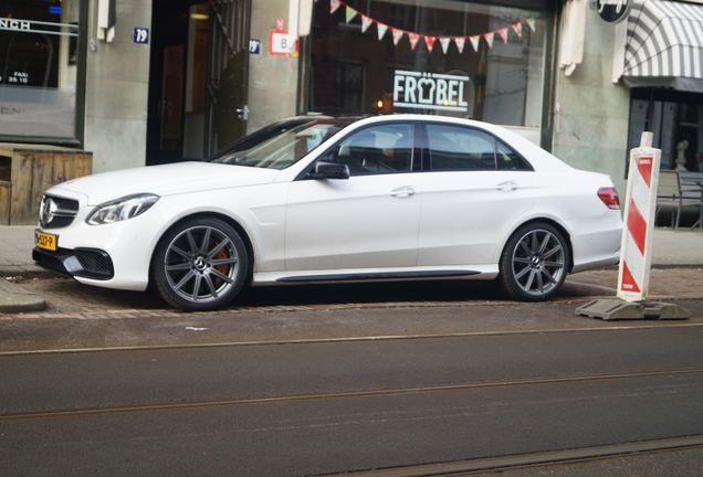 Mercedes-Benz E 63 AMG S W212