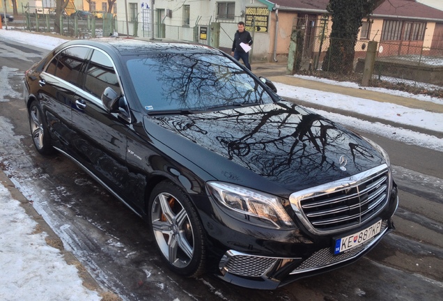 Mercedes-Benz S 65 AMG V222