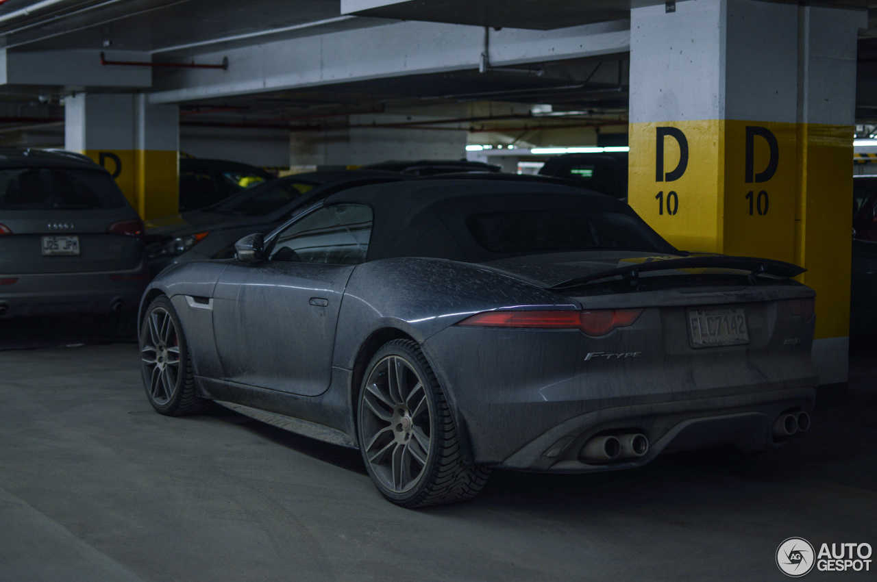 Jaguar F-TYPE R AWD Convertible