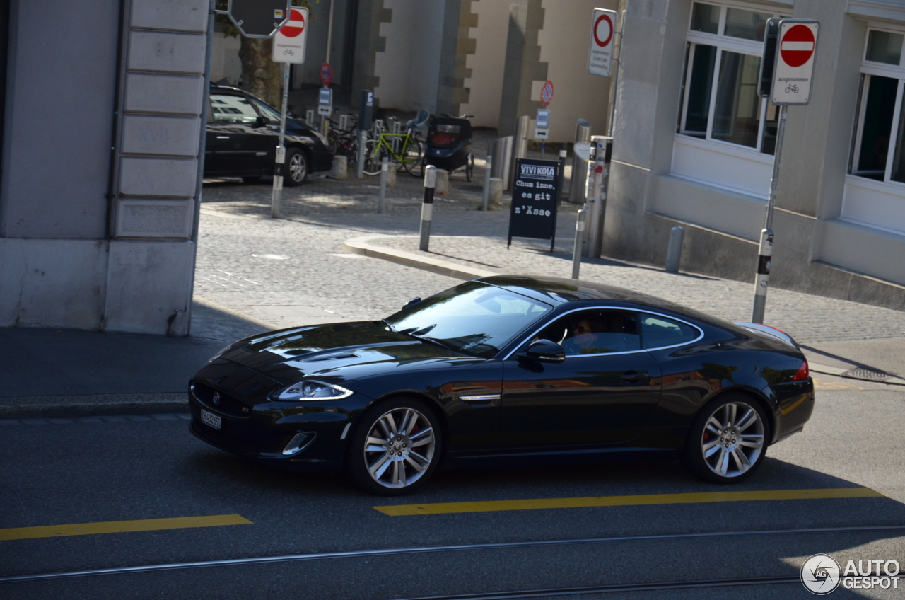 Jaguar XKR 2012