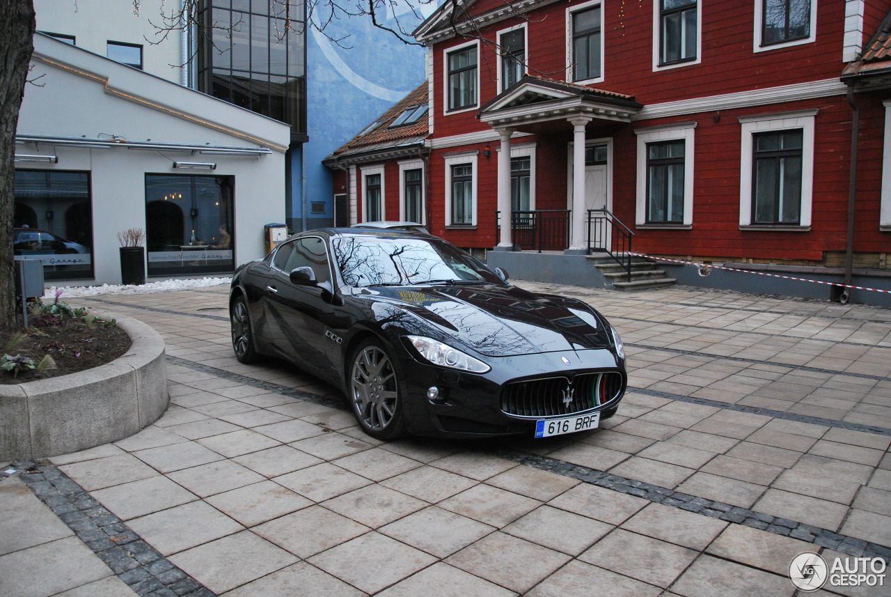 Maserati GranTurismo S Automatic