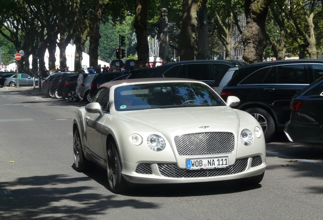 Bentley Continental GTC 2012