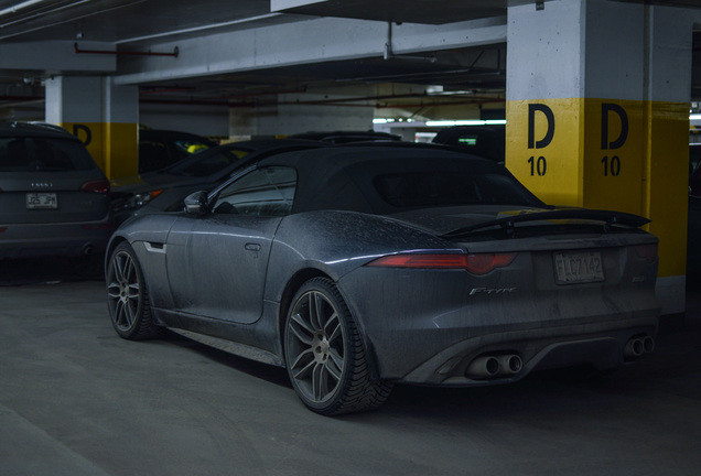 Jaguar F-TYPE R AWD Convertible