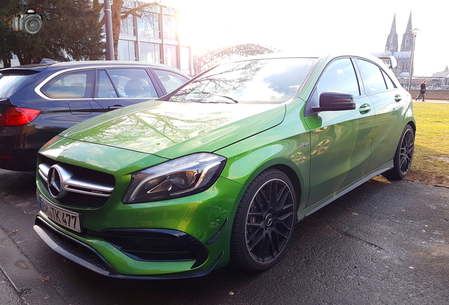 Mercedes-AMG A 45 W176 2015