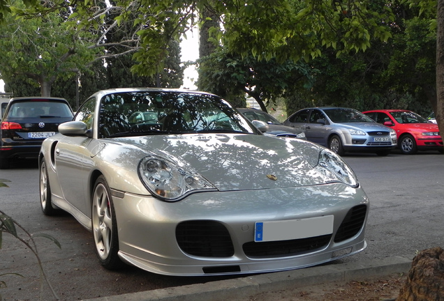 Porsche 996 Turbo