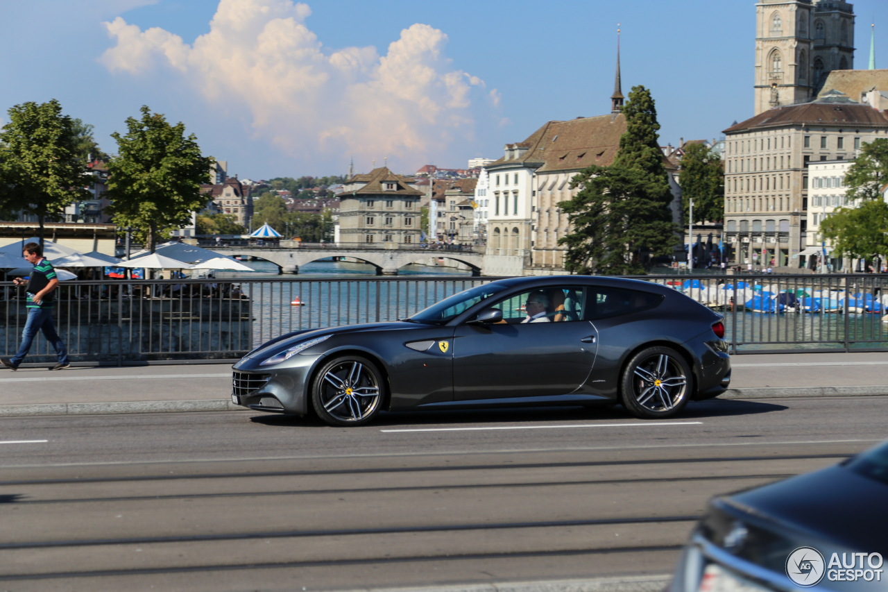 Ferrari FF