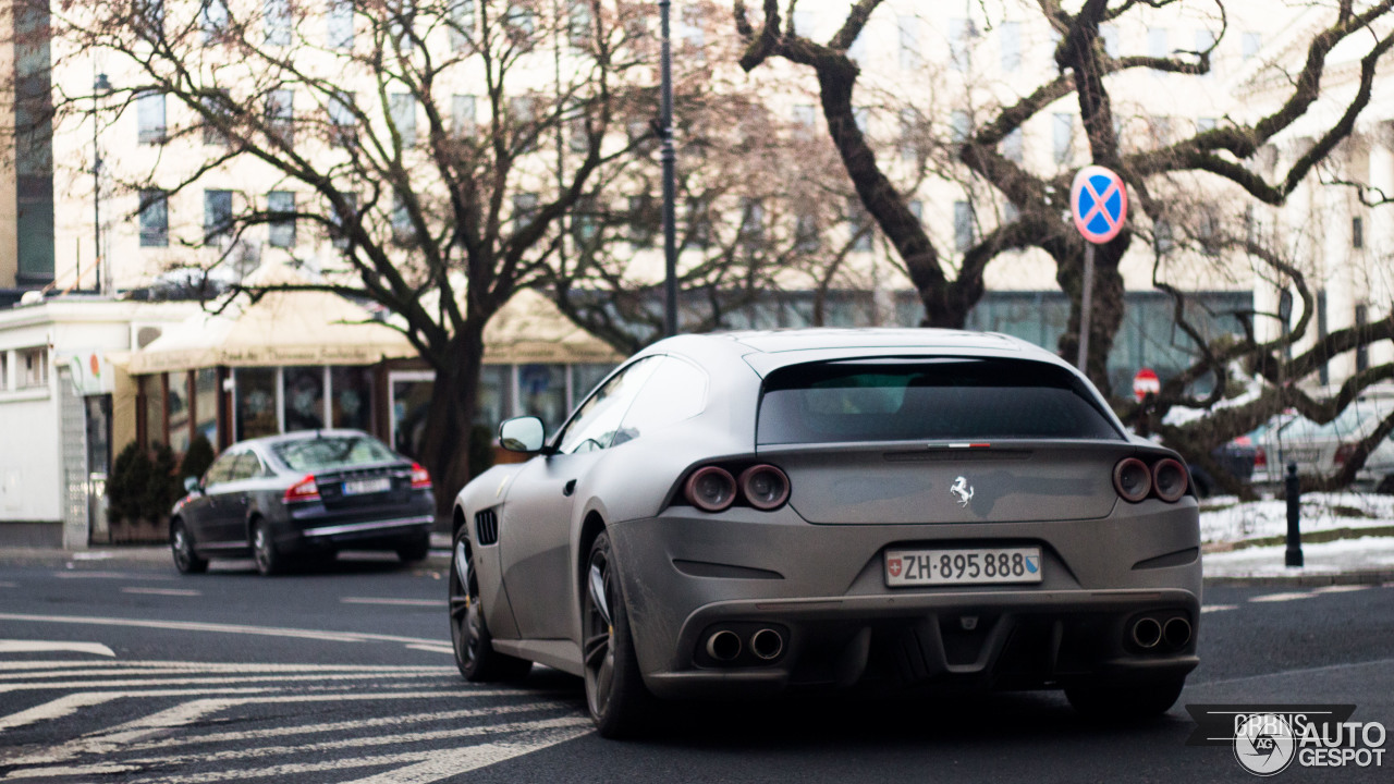 Ferrari GTC4Lusso