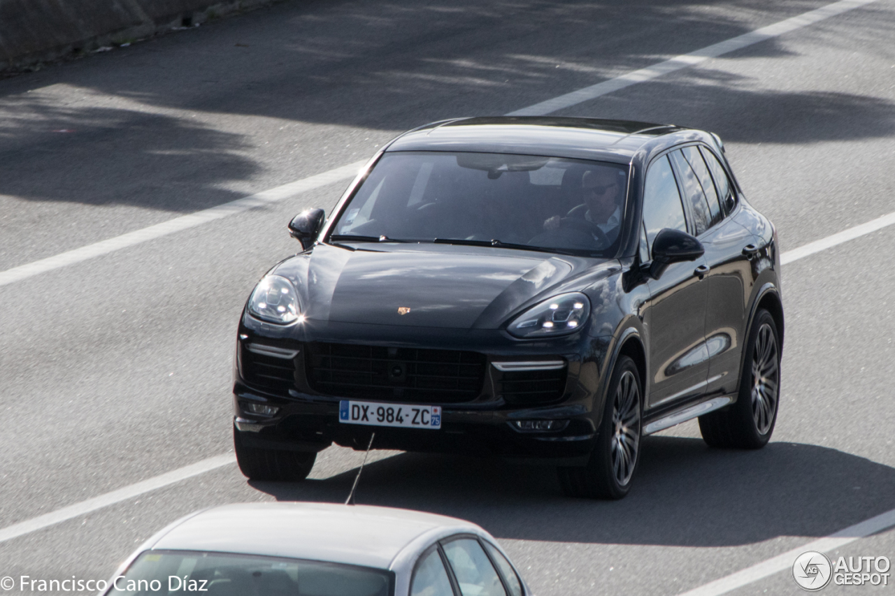 Porsche 958 Cayenne Turbo S MkII