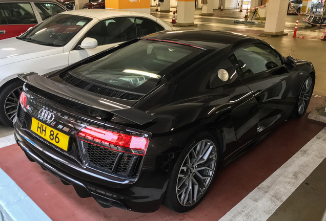 Audi R8 V10 Plus 2015