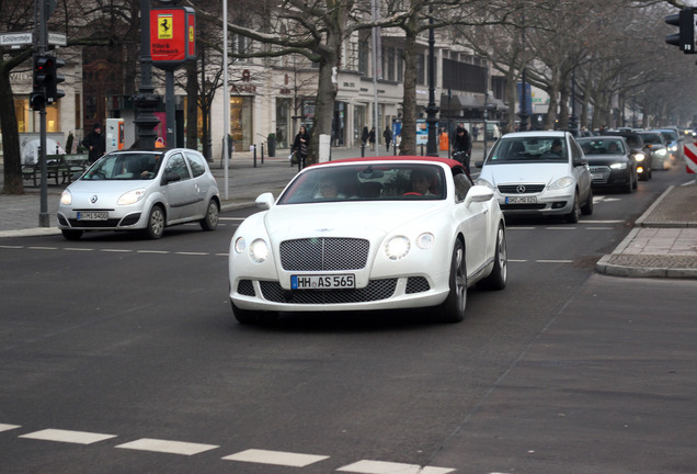 Bentley Continental GTC 2012