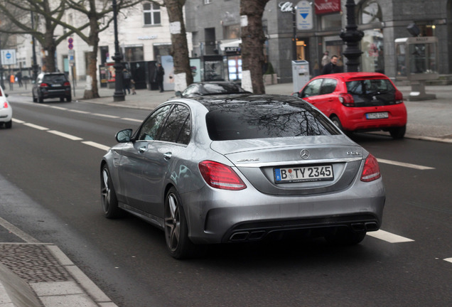 Mercedes-AMG C 63 S W205