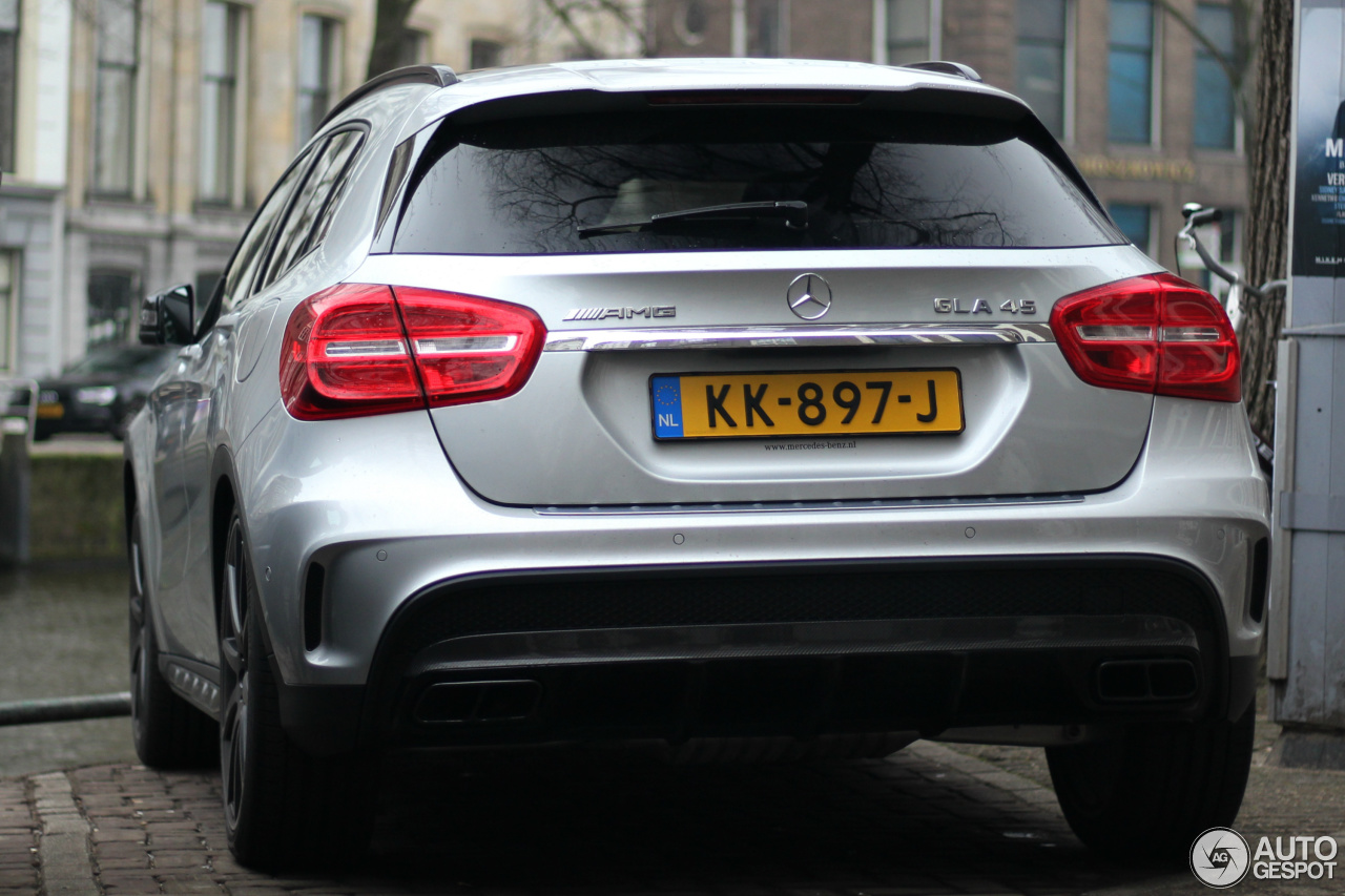 Mercedes-AMG GLA 45 X156