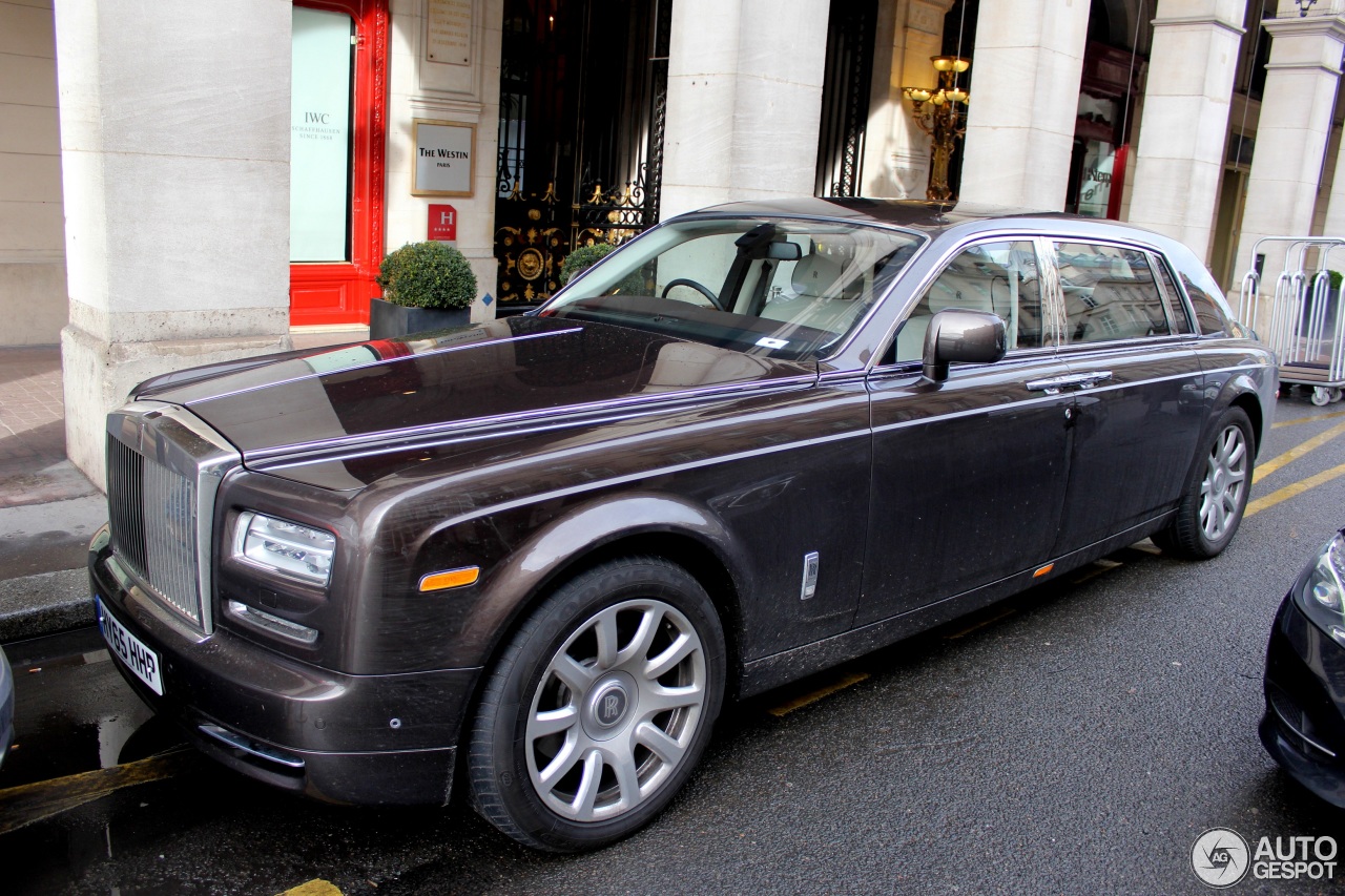 Rolls-Royce Phantom EWB Series II