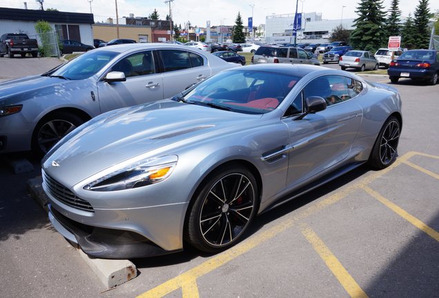 Aston Martin Vanquish 2013