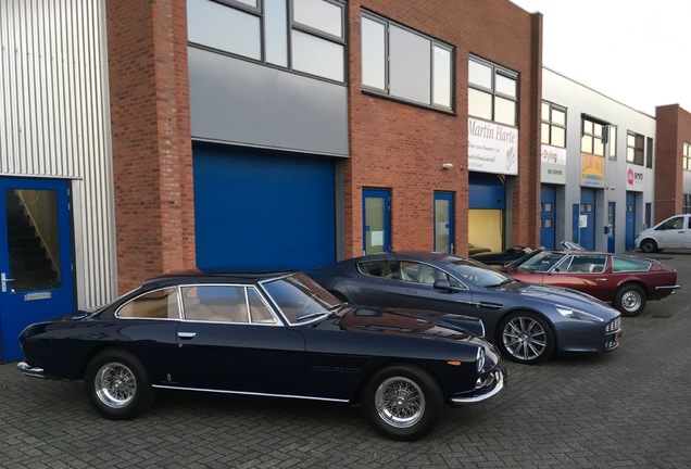 Ferrari 330 GT 2+2 Series I