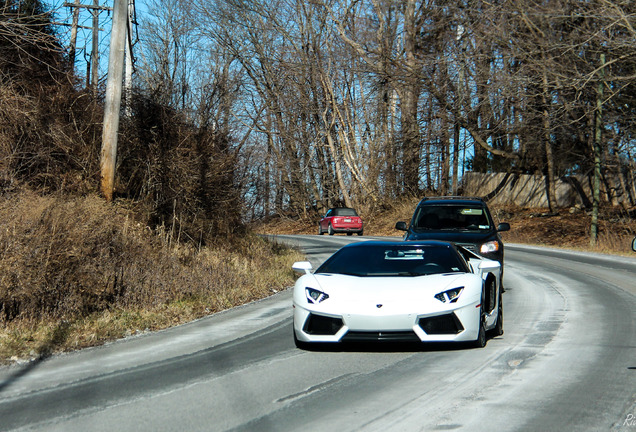 Lamborghini Aventador LP700-4