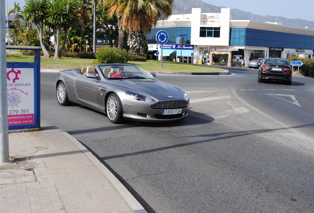 Aston Martin DB9 Volante