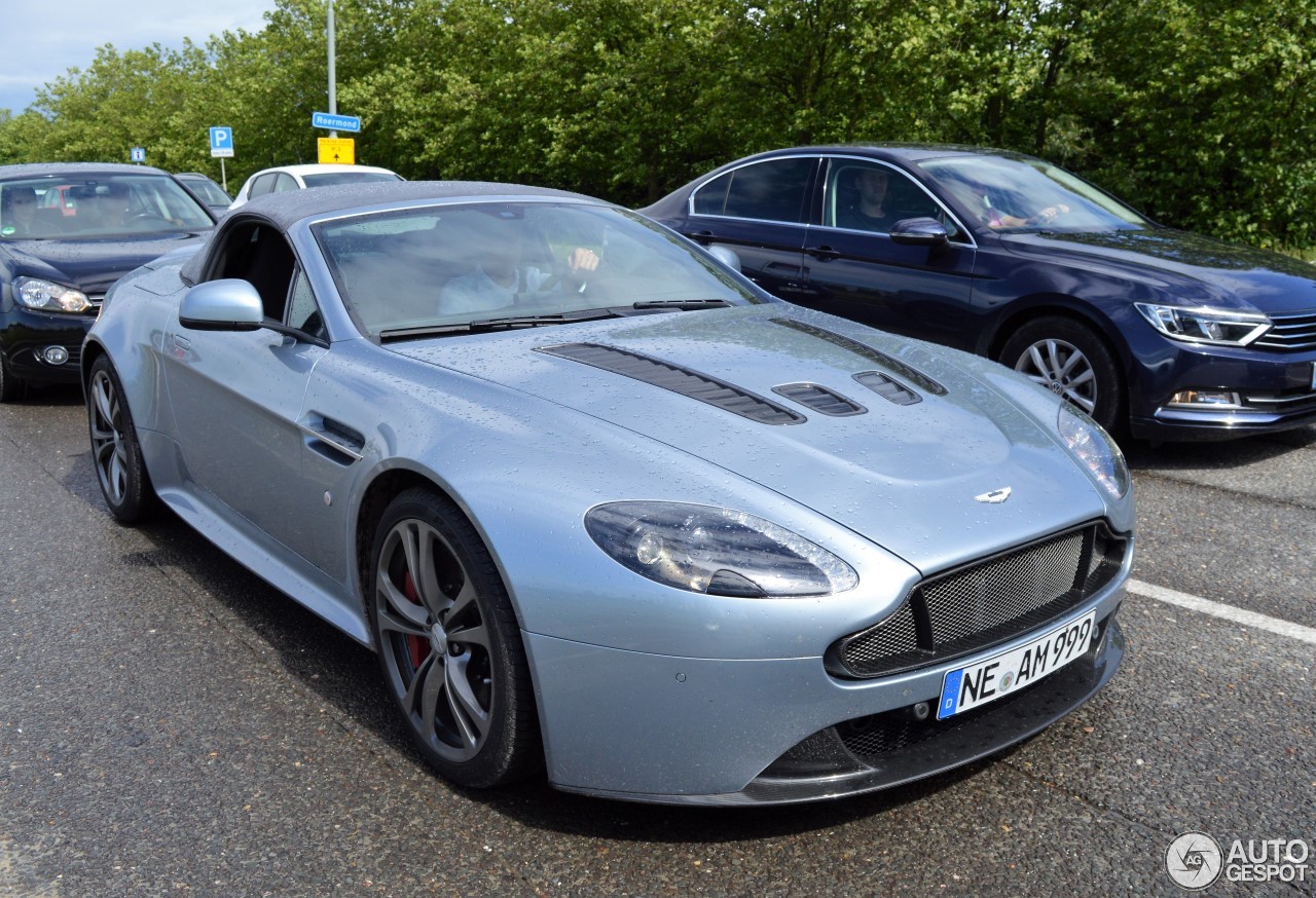 Aston Martin V12 Vantage S Roadster