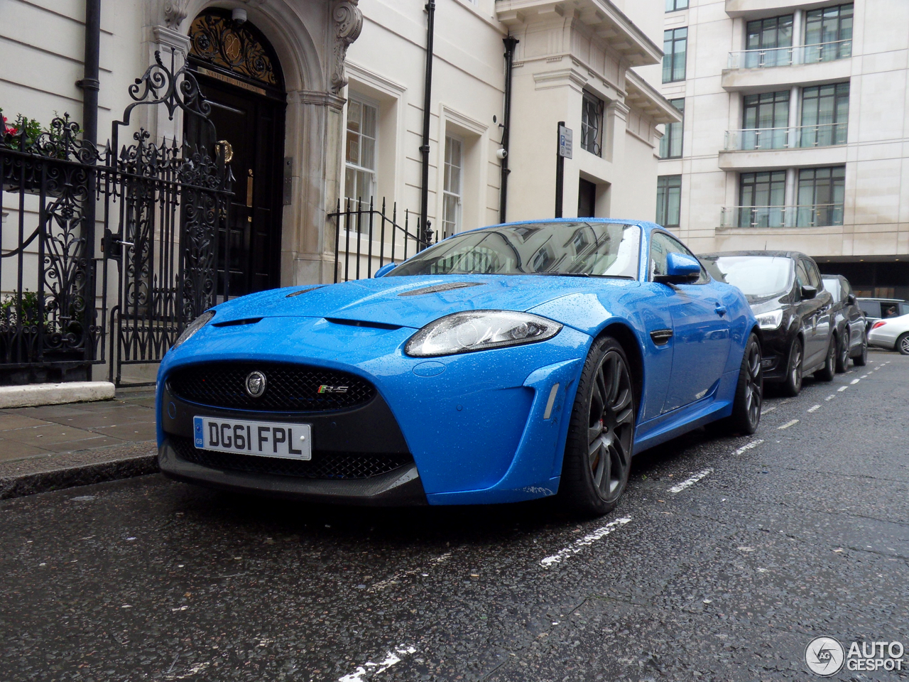 Jaguar XKR-S 2012