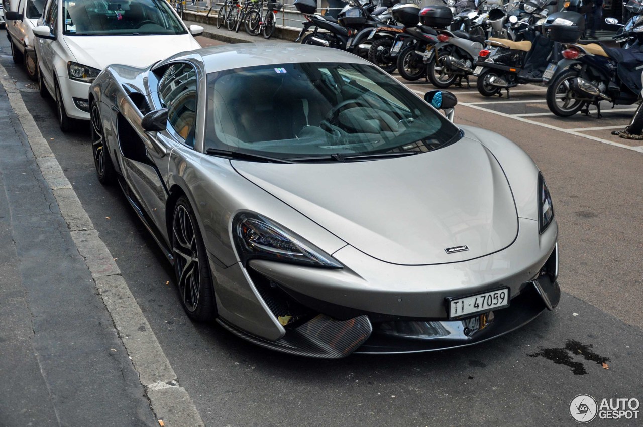 McLaren 570S