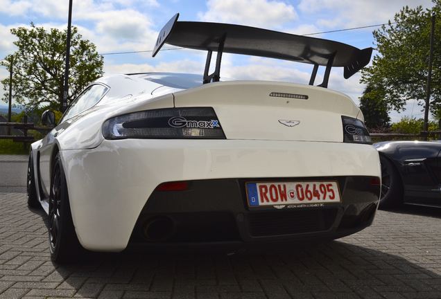 Aston Martin V12 Vantage S GT4