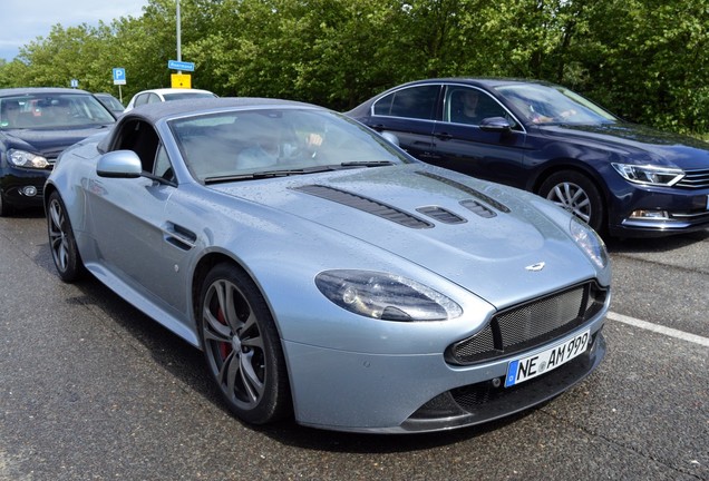 Aston Martin V12 Vantage S Roadster