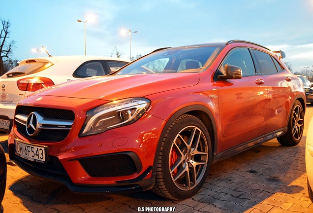 Mercedes-AMG GLA 45 X156