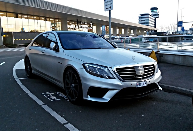 Mercedes-Benz S 63 AMG V222