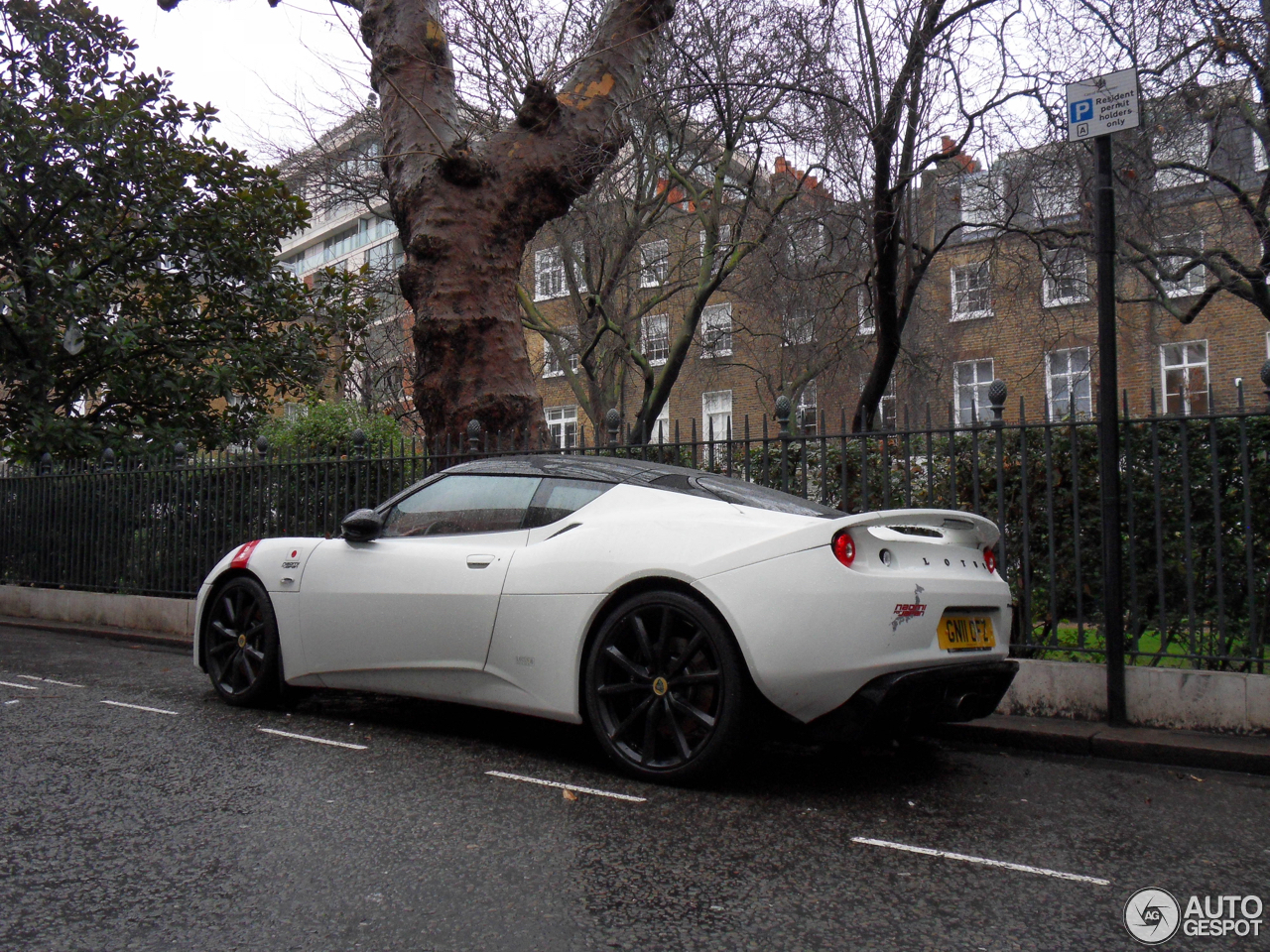 Lotus Evora S Naomi For Japan Edition