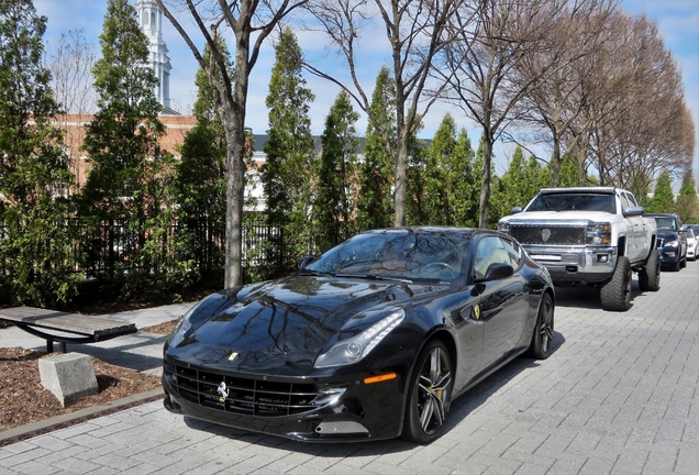 Ferrari FF