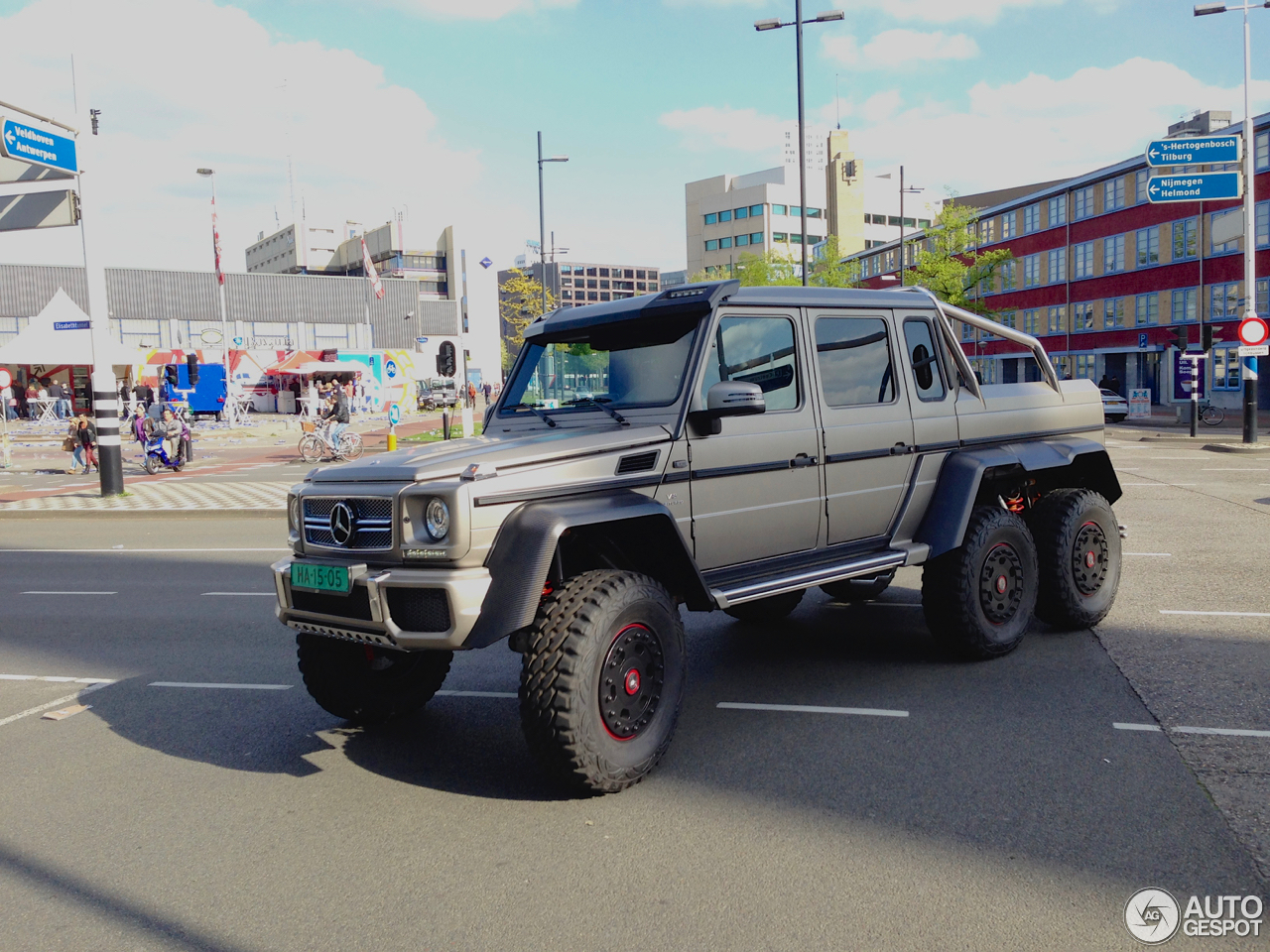 Mercedes-Benz G 63 AMG 6x6