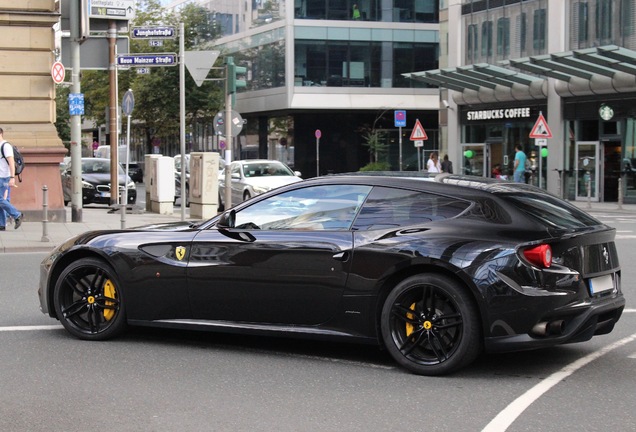 Ferrari FF