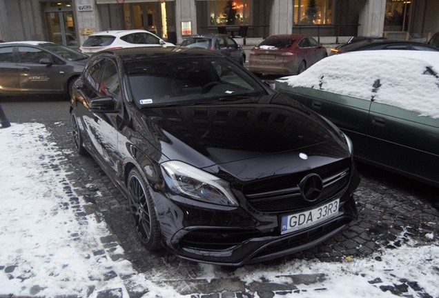 Mercedes-AMG A 45 W176 2015