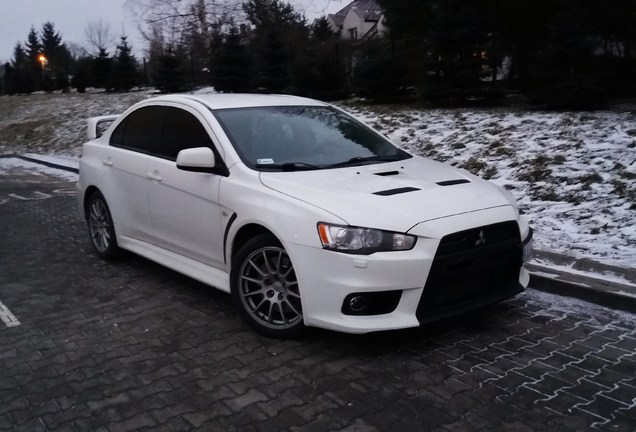 Mitsubishi Lancer Evolution X