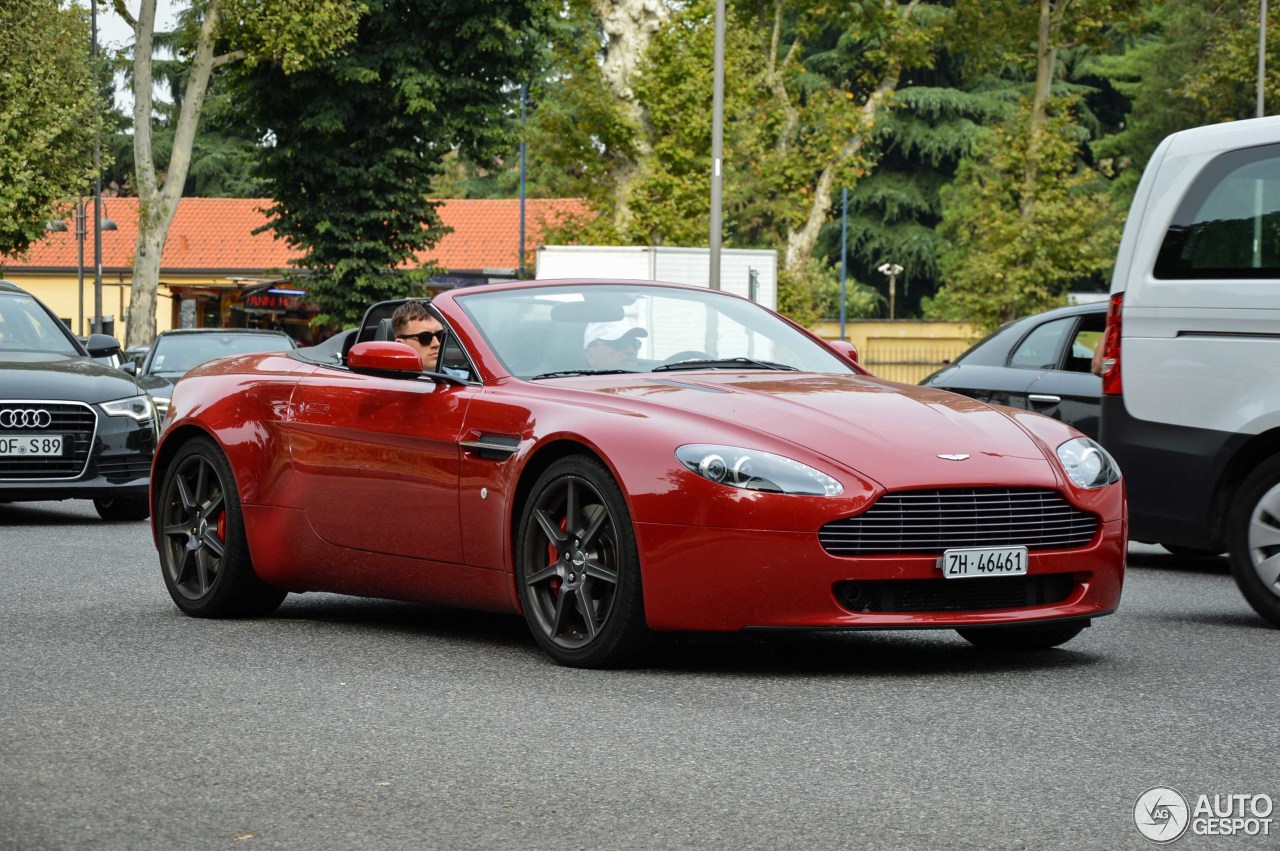 Aston Martin V8 Vantage Roadster