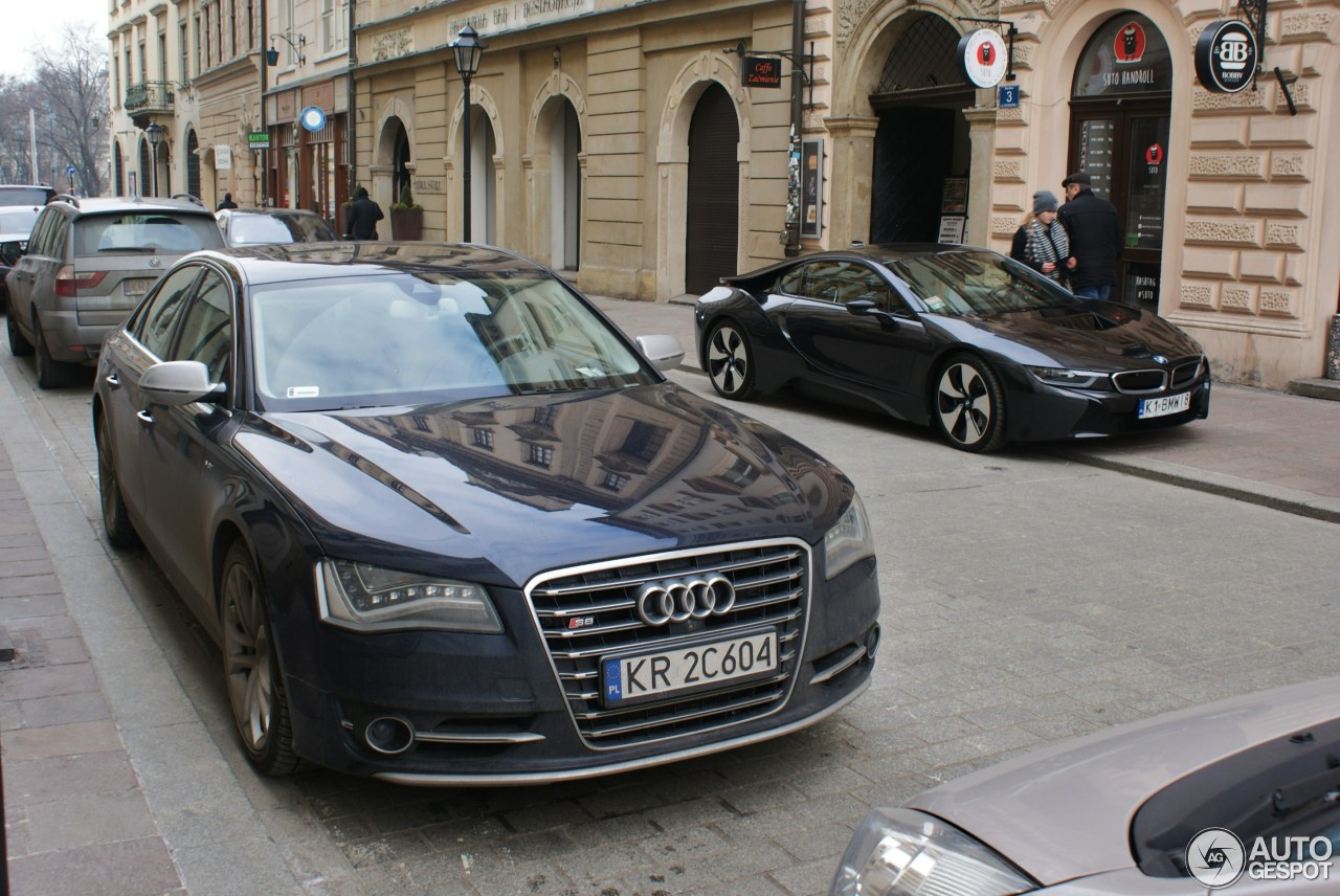 Audi S8 D4