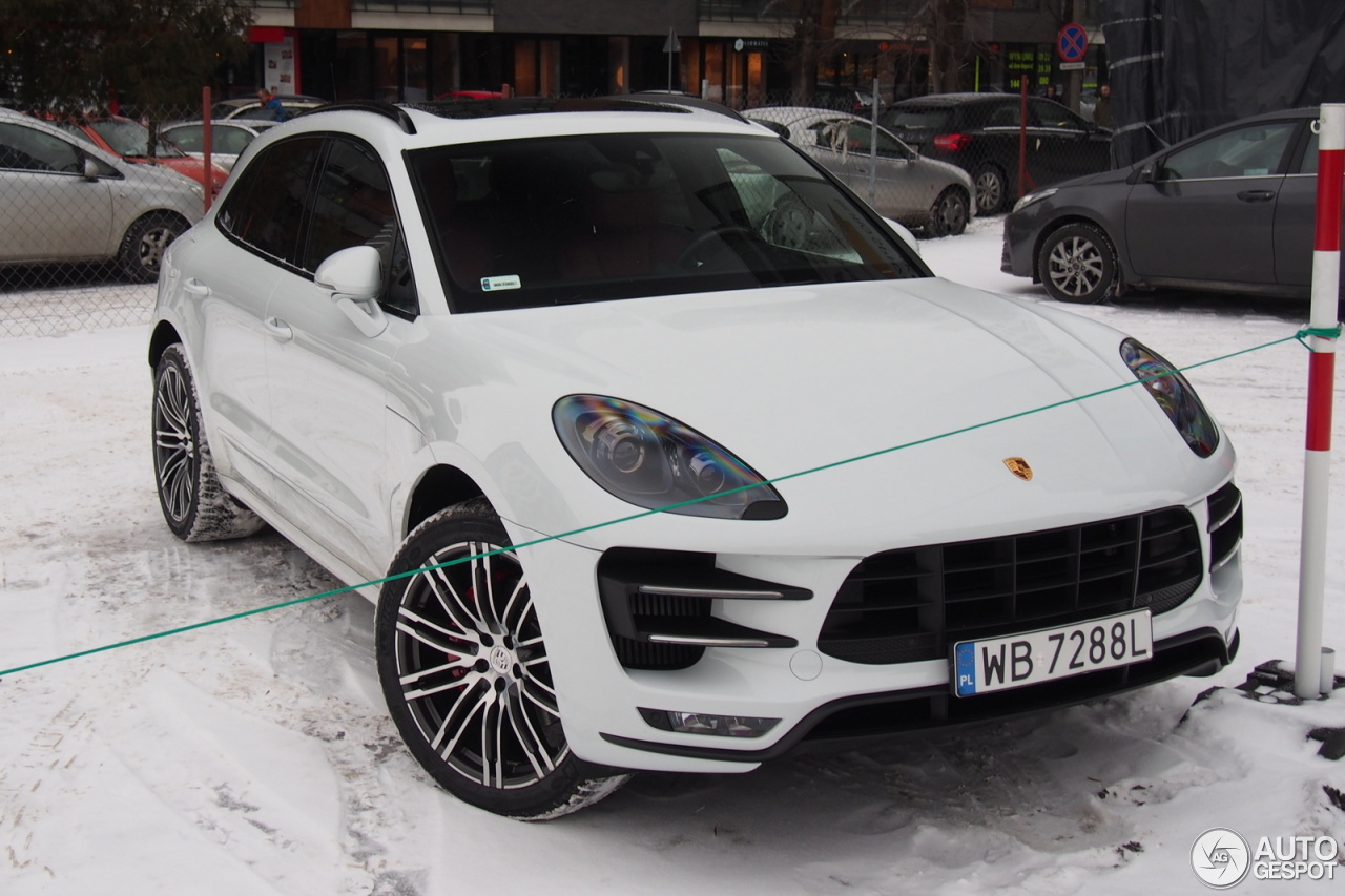 Porsche 95B Macan Turbo