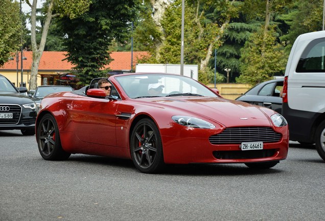 Aston Martin V8 Vantage Roadster